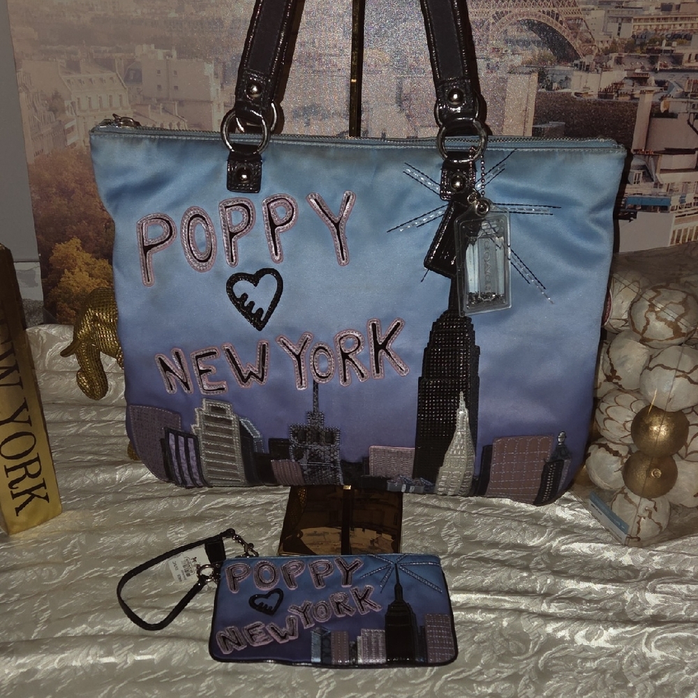 Coach 2Pc Poppy Limited Edition New York City Tote + Wristlet